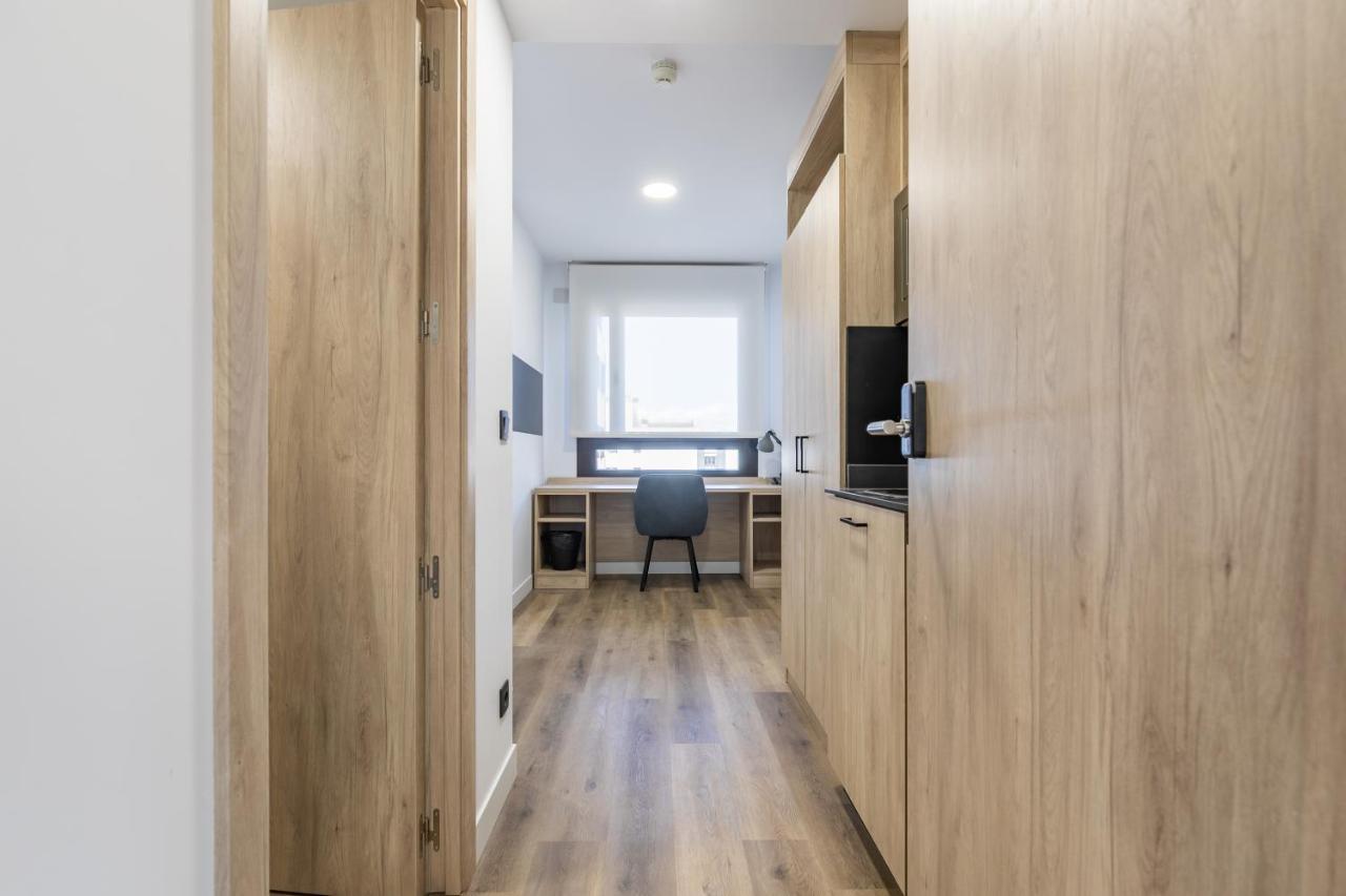 Micampus Xaudaro Student Residence Madri Exterior foto